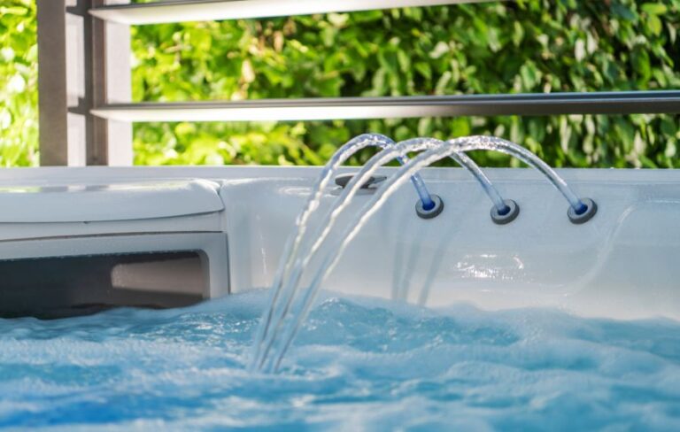 ¿Cómo funciona un Jacuzzi y cómo usarlo correctamente?