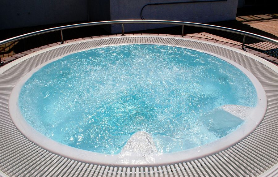 jacuzzi hinchable